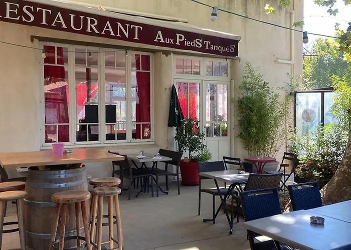 Hôtel bon marché: Aux pieds tanques